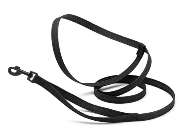 dogLine-rubber-infused-nylon-multifunctional-leash-for-walking-and-running-hands-free-three-quarter-inch-by-8-feet-black-made-in-the-usa.jpeg