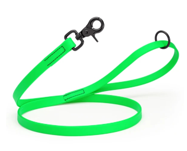 Waterproof BioThane® Dog Leashes with Black Scissor Snaps | Fidos Lair